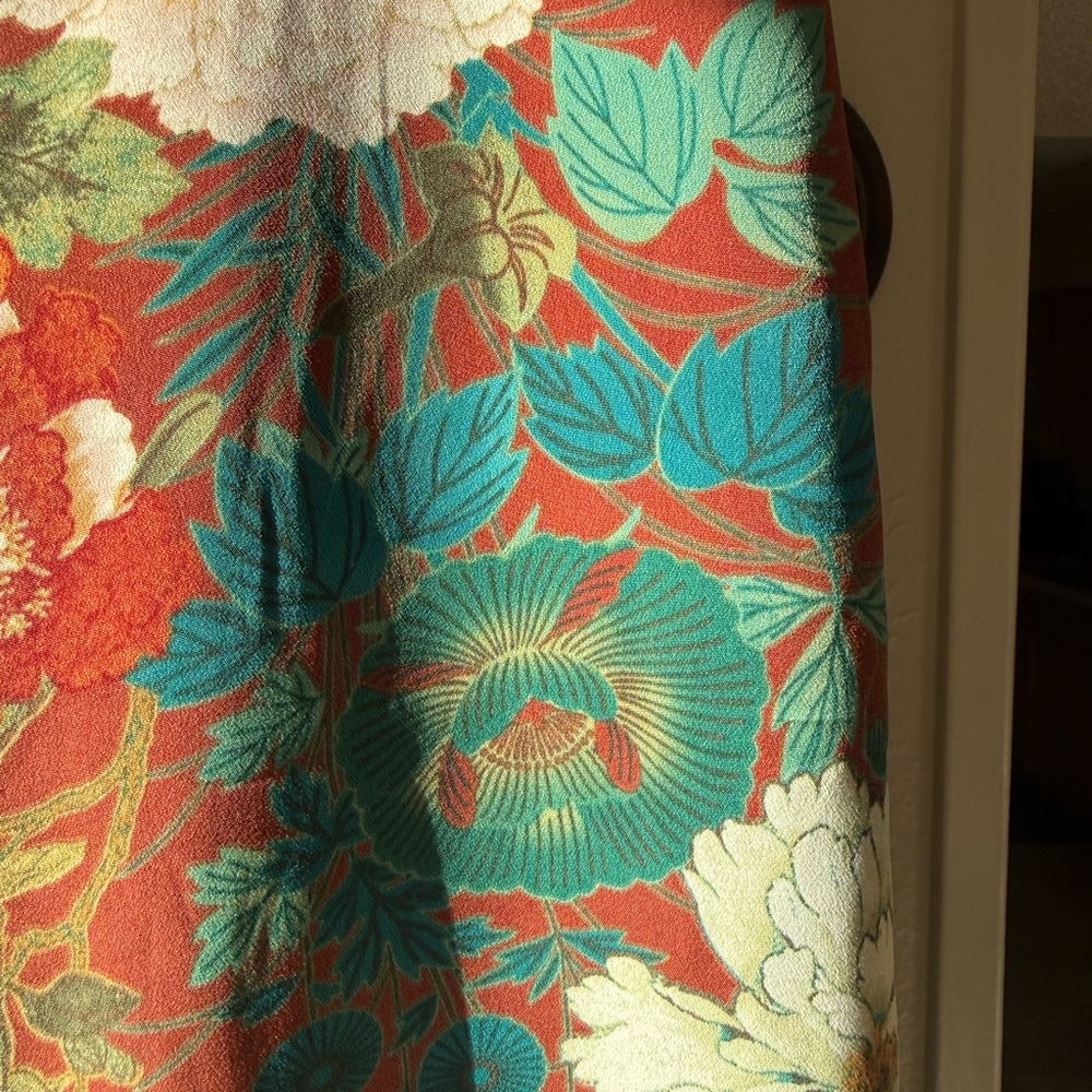 CHICOS—Rust Floral Wide-Leg Pants with Teal & Cream Blooms - Picture 4 of 8